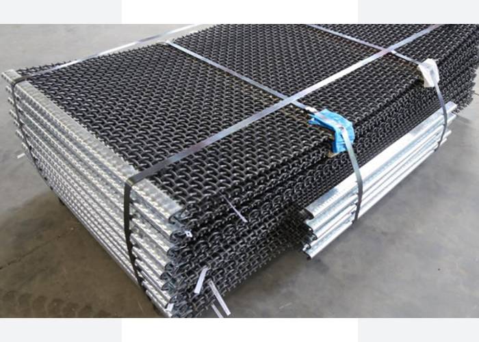 Several pieces of mining screens are packed with stainless steel binding tapes.