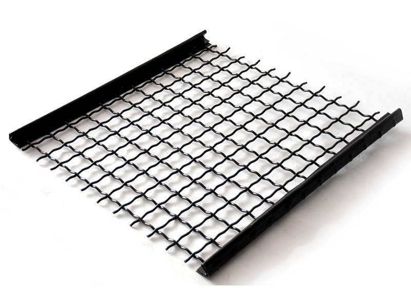 The picture shows the overall view of the square wire mesh.