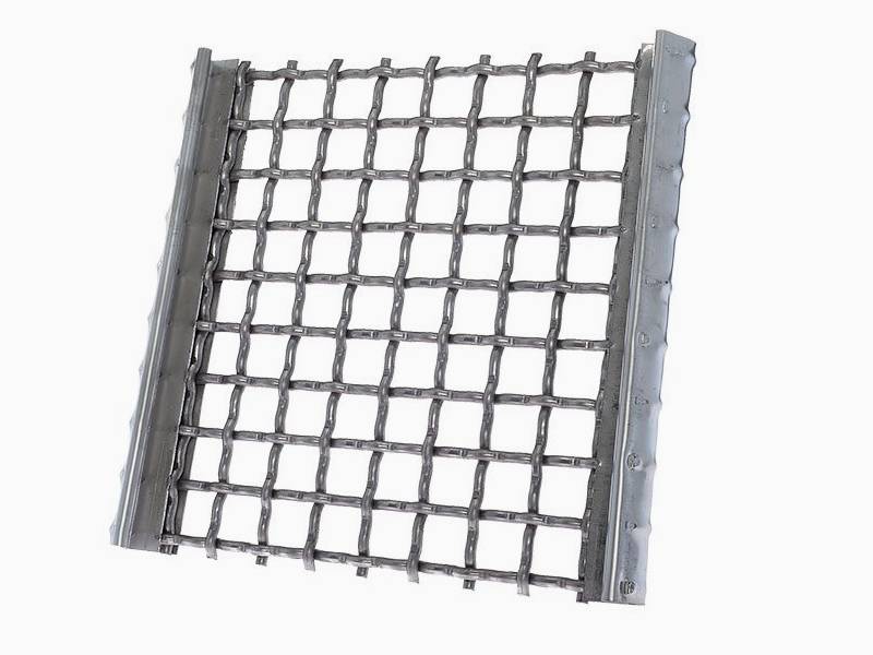 A piece of square wire mesh is displayed.